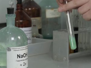 Phản ứng hóa học của NaOH