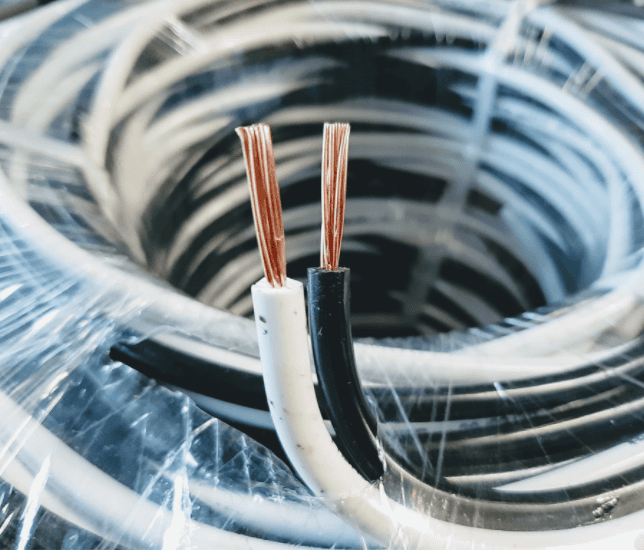 Dây điện ngoài trời là gì? Cấu tạo, cách phân loại và ứng dụng cap dong cadivi