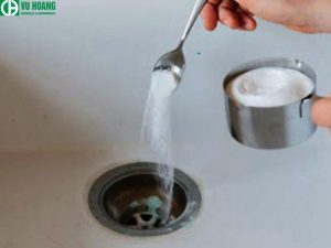 NaOH được dùng làm hóa chất tẩy rửa