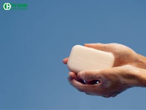 Axit stearic được dùng để làm cứng xà phòng