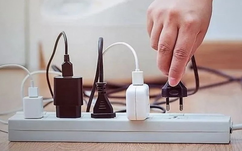 Điện áp và nhiệt độ nguồn 220v Ưu điểm và nhược điểm của điện áp 220v là gì?