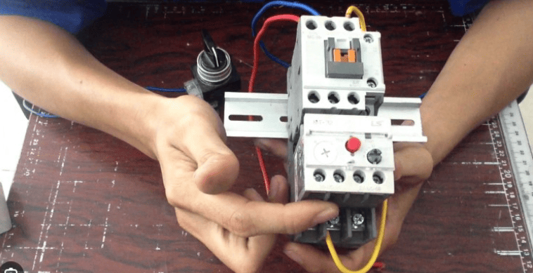 Cách đấu nối rơle nhiệt 3 pha và 1 pha theo cơ học chuẩn Cách khởi động công tắc sưởi 3 pha và 1 pha chuẩn