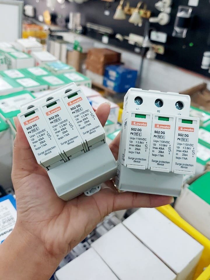 một phần-type-aptomat-chong-set