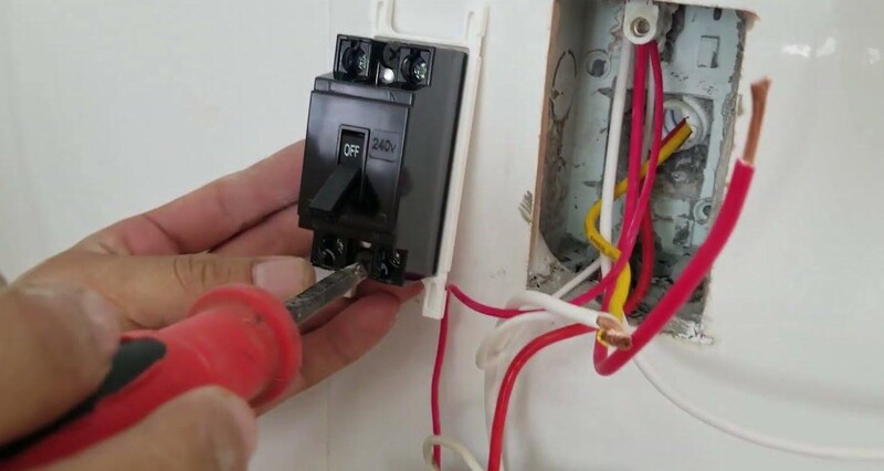 hình ảnh đầu aptomat 1