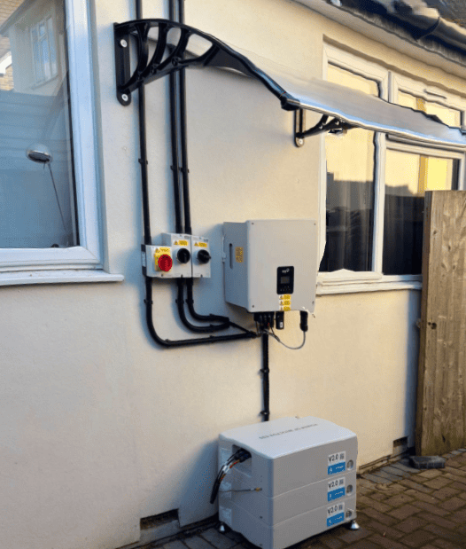 Biến tần là gì? Cấu tạo, nguyên lý và ứng dụng Tân 6 là gì