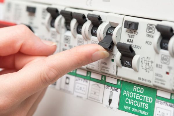 RCD 5 là gì Đặc điểm của thiết bị bảo vệ rò rỉ