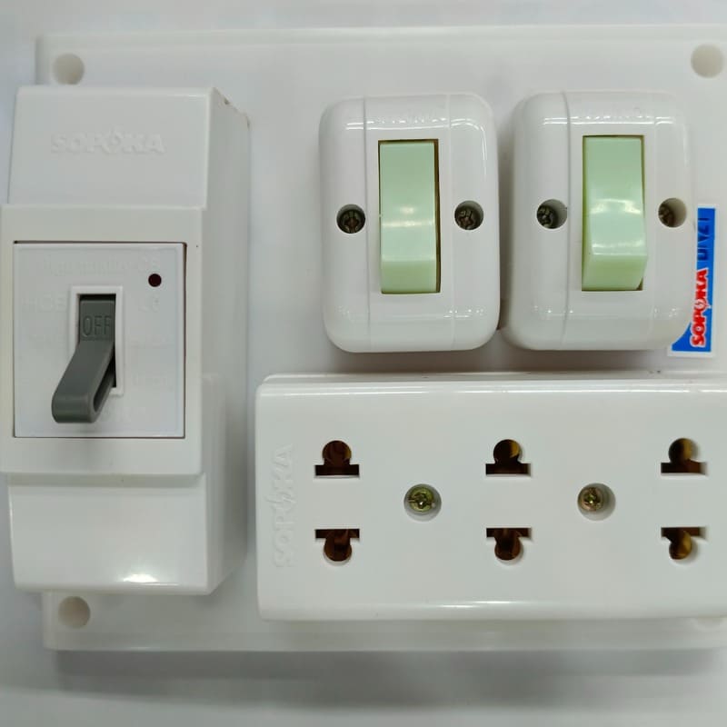 Cách đấu dây điện vào ổ cắm đúng tiêu chuẩn kỹ thuật Cách bị điện giật 2 đường cong 1 o cam