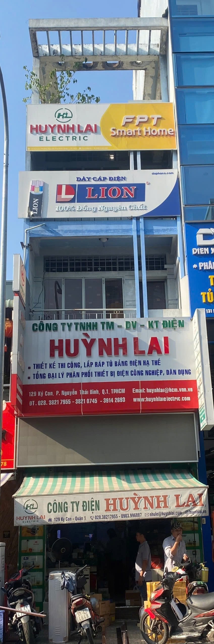 Tôi vẫn ở bên bạn Cửa hàng điện máy KTH ELECTRIC có trụ sở tại Kỳ Con