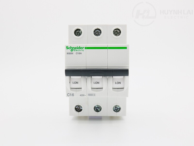 bộ chuyển đổi bé Cần kiểm tra thông tin cường độ dòng điện để chọn CB phù hợp cho bếp từ