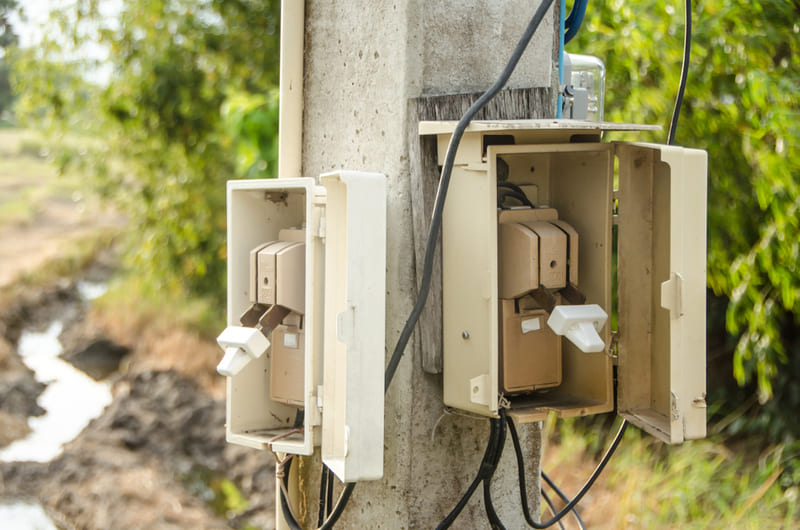 Cầu dao bảo vệ quá tải: Nguyên lý hoạt động và ứng dụng Ứng dụng của lối đi điện