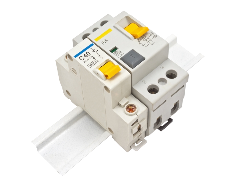 Phân loại máy cắt điện áp thấp