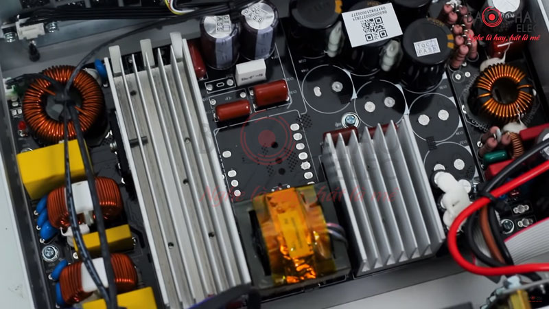 Mạch điện loại D - Nguyên lý hoạt động, ưu điểm và ứng dụng