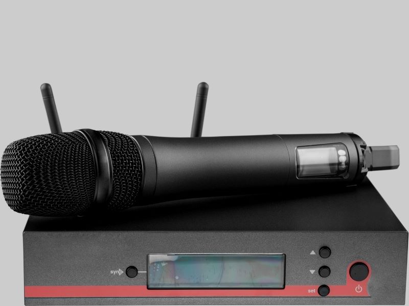 Cách kết nối micro không dây với loa Bluetooth đơn giản và hiệu quả