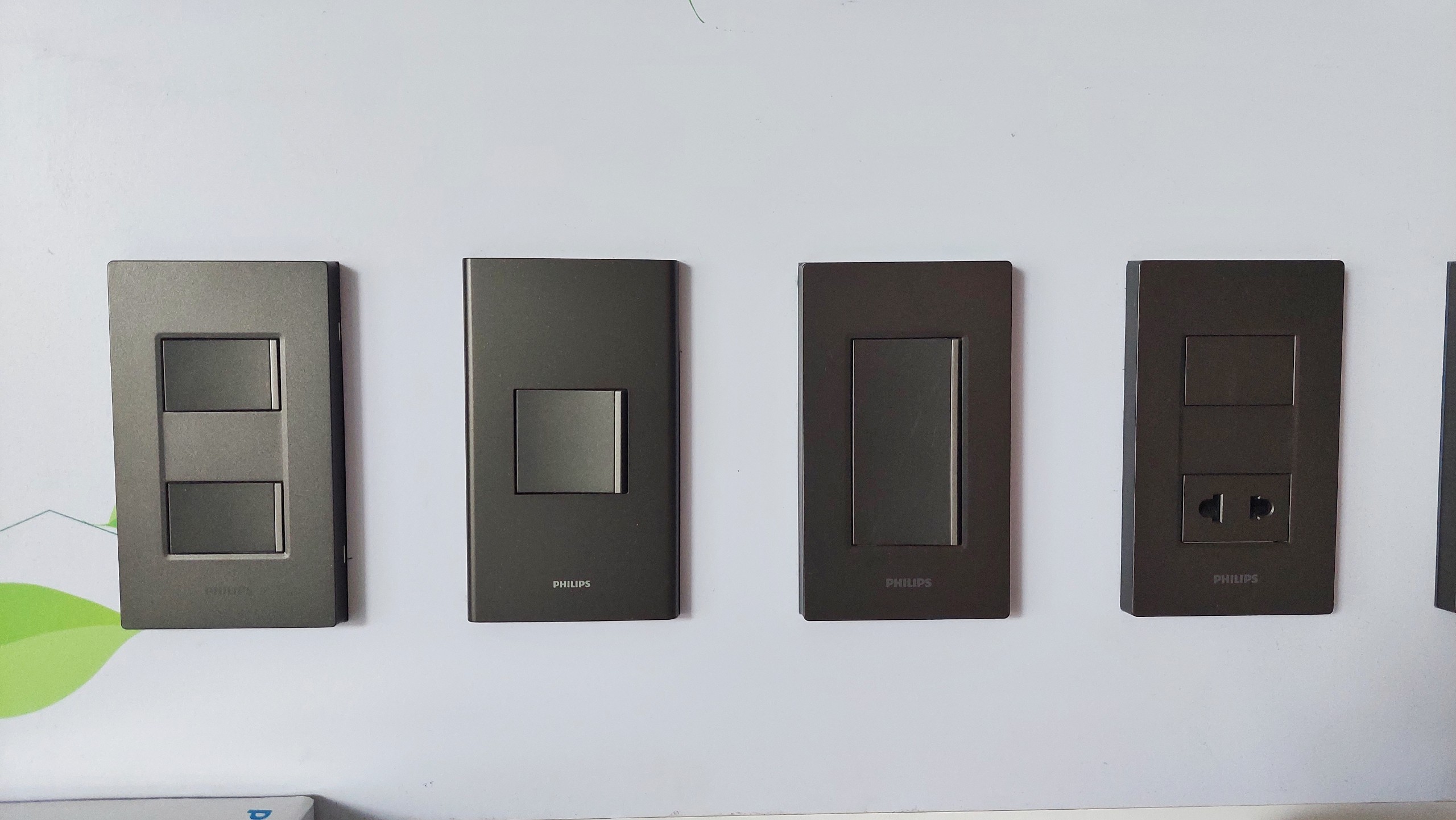 Công dụng của công tắc 2 cực là gì?