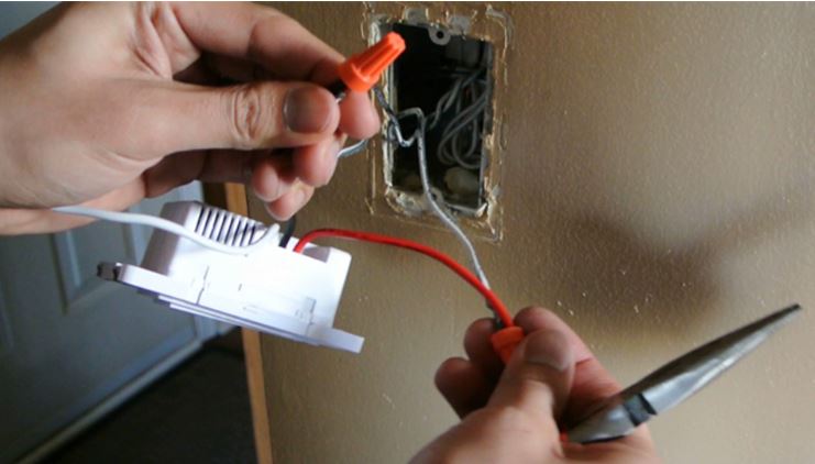 Công tắc thông minh là gì - Những điều cần lưu ý khi mua công tắc