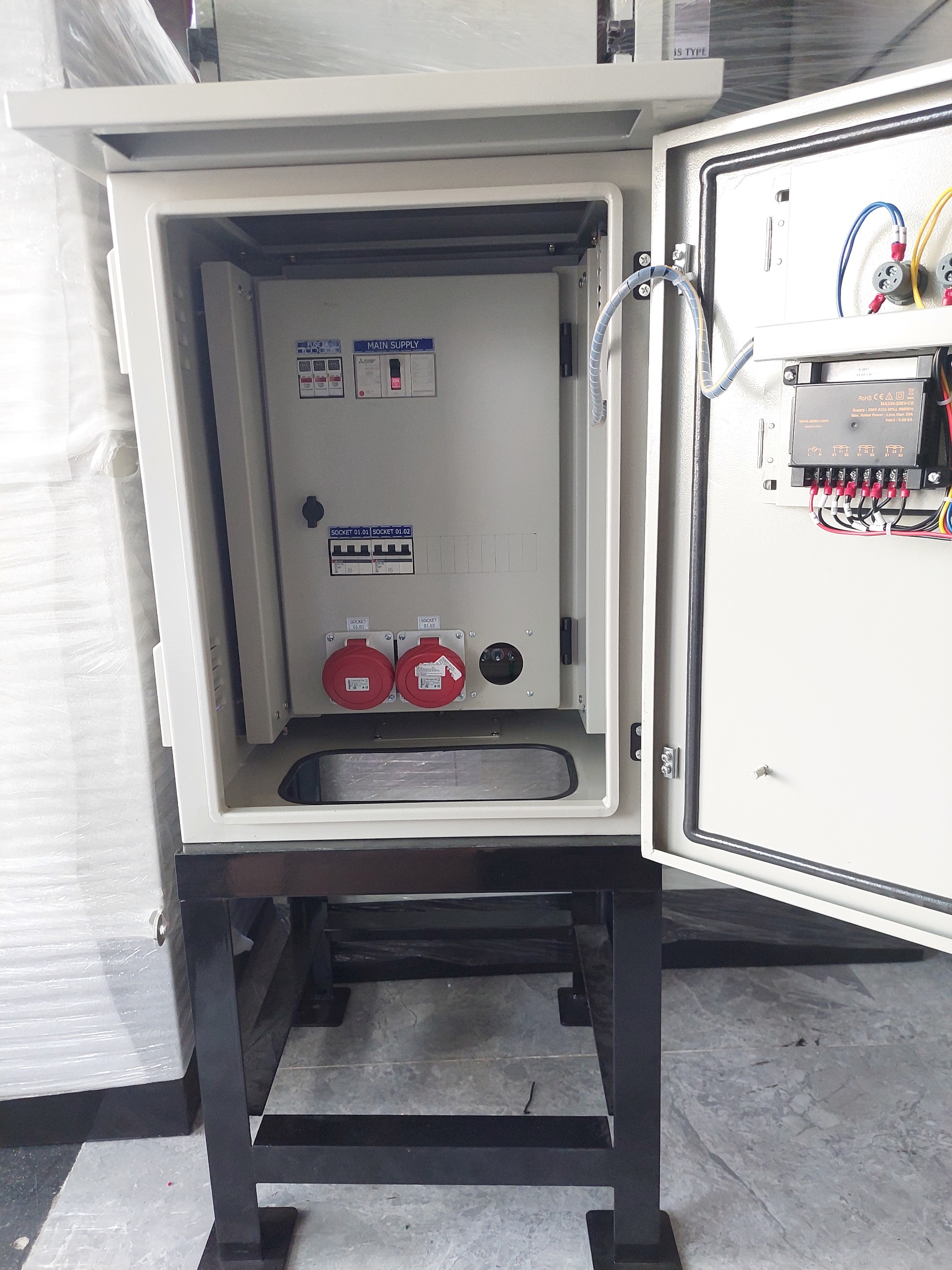 Lắp đặt ngoài trời