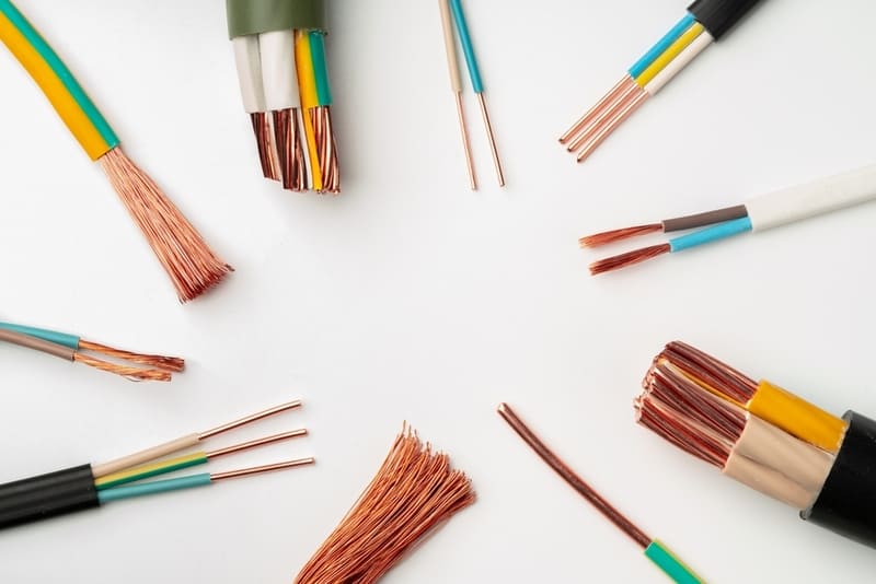 Cách sử dụng dòng điện và dây cáp điện 2