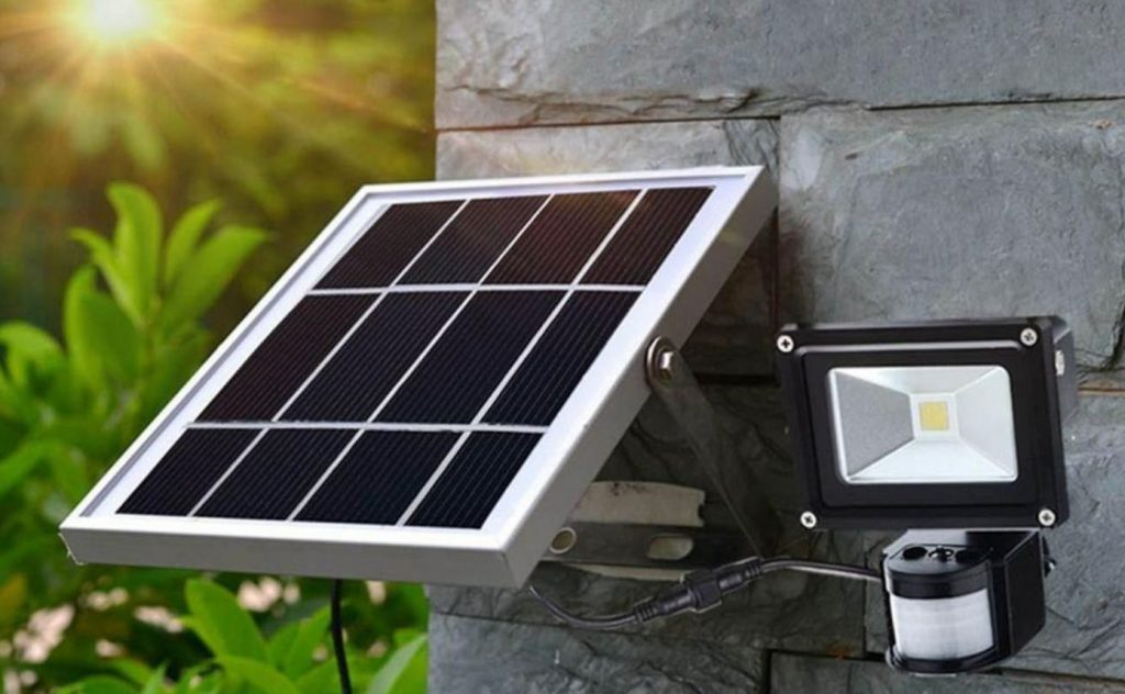 Mua thiết bị điện năng lượng mặt trời