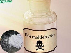 Khi ở dạng dung dịch, nó là chất lỏng không màu