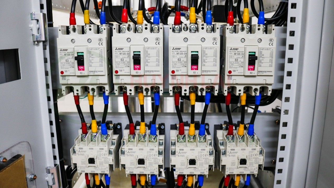 Lắp đặt tủ điện