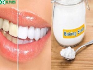 Na2CO3 được dùng để loại bỏ mảng bám và làm trắng răng bằng cách chà xát trực tiếp lên răng. 