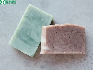 Natri hiđroxit được dùng để sản xuất xà phòng