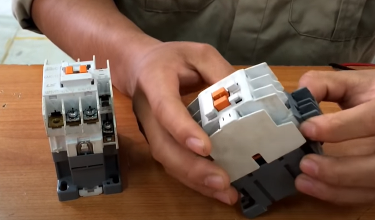 Phụ kiện tủ điện 2 Phụ kiện tủ điện