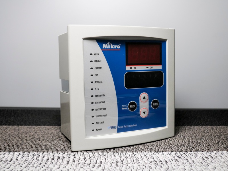 Bộ điều khiển vi tụ điện