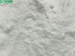 C3H6N6 là chất bột màu trắng