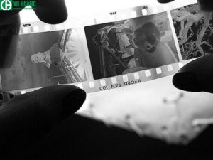 Na2S2O4 là chất phát triển phim