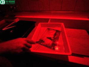 Na2S2O4 dùng để tráng phim