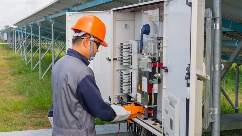 Quy trình 9 bước thiết kế tủ điện công nghiệp chuẩn Kiểm tra nguồn điện của bạn