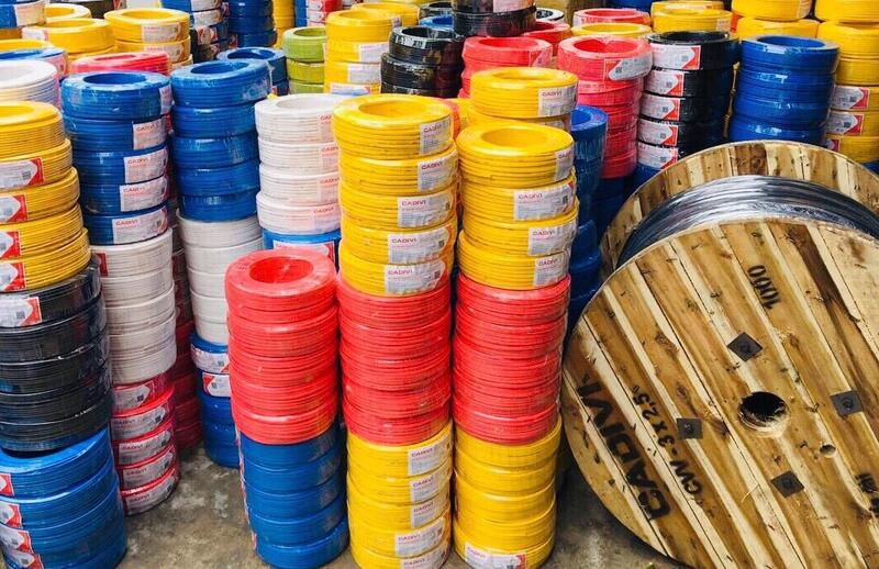 Đơn vị phân phối ảnh hưởng đến giá cáp