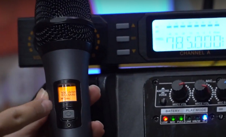 Cách kết nối micro không dây với loa Bluetooth đơn giản và hiệu quả