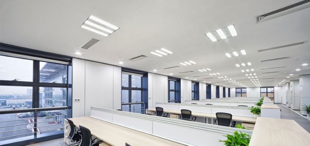 Tại sao phải lắp đặt đèn tuýp LED hình bán nguyệt?