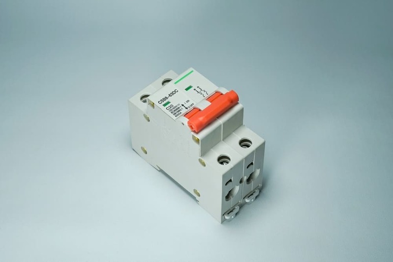 Bộ ngắt mạch mcb là gì? 