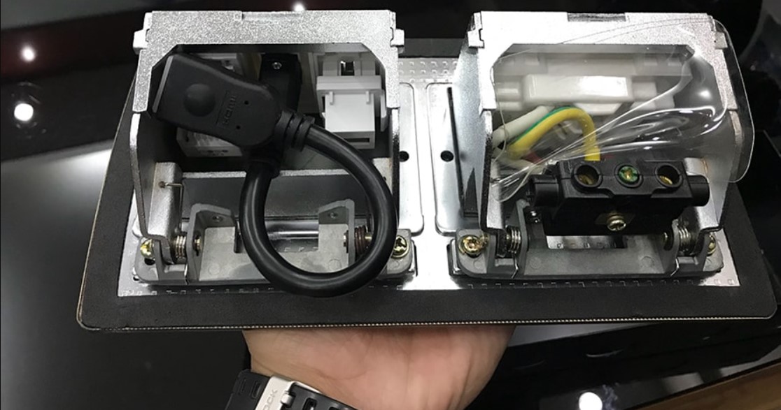 Cấu tạo ổ cắm âm sàn