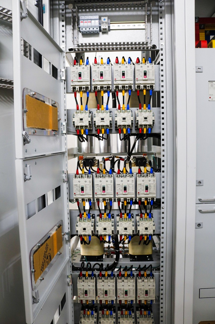 Tủ điện hạ thế